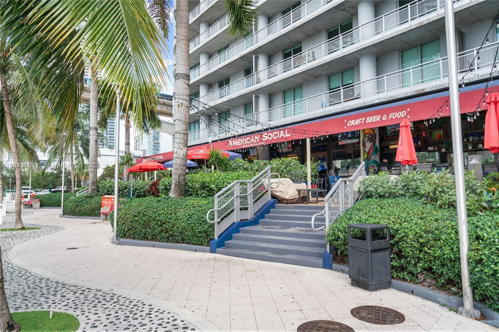690 SW 1st Ct #2920, Miami FL 33130