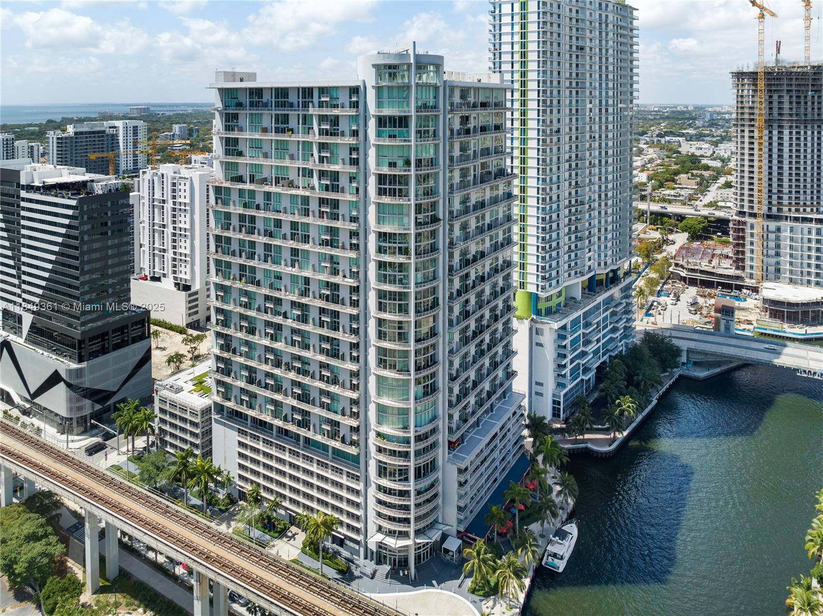 690 SW 1st Ct #2920, Miami FL 33130