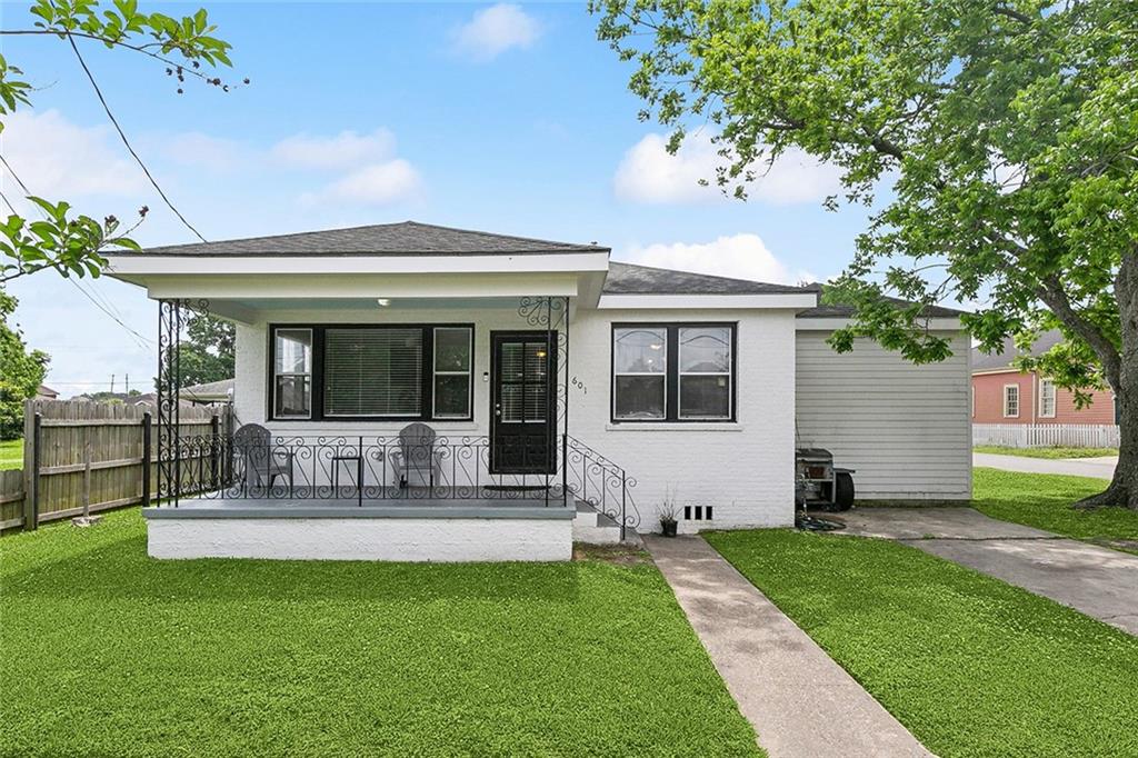 listing main picture