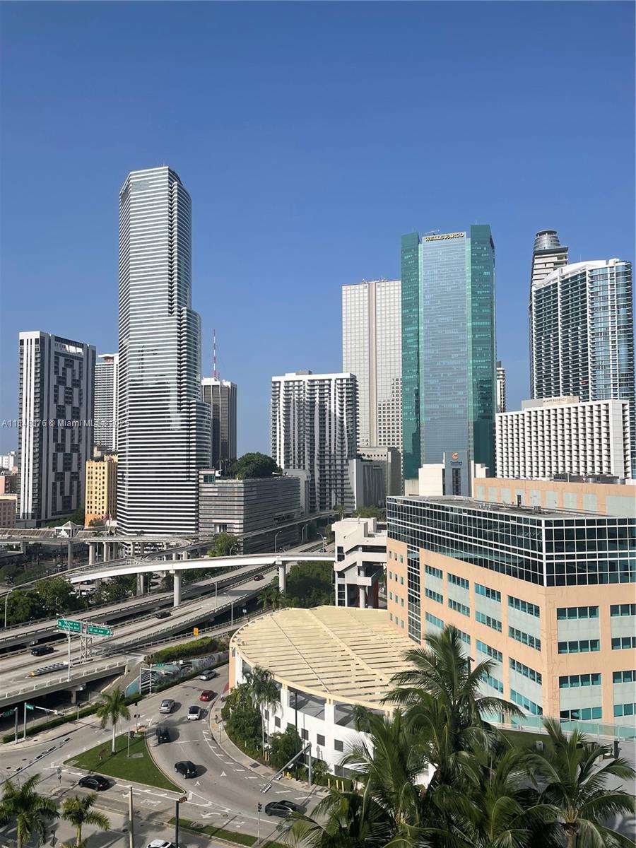 350 S Miami Ave #2509, Miami FL 33130