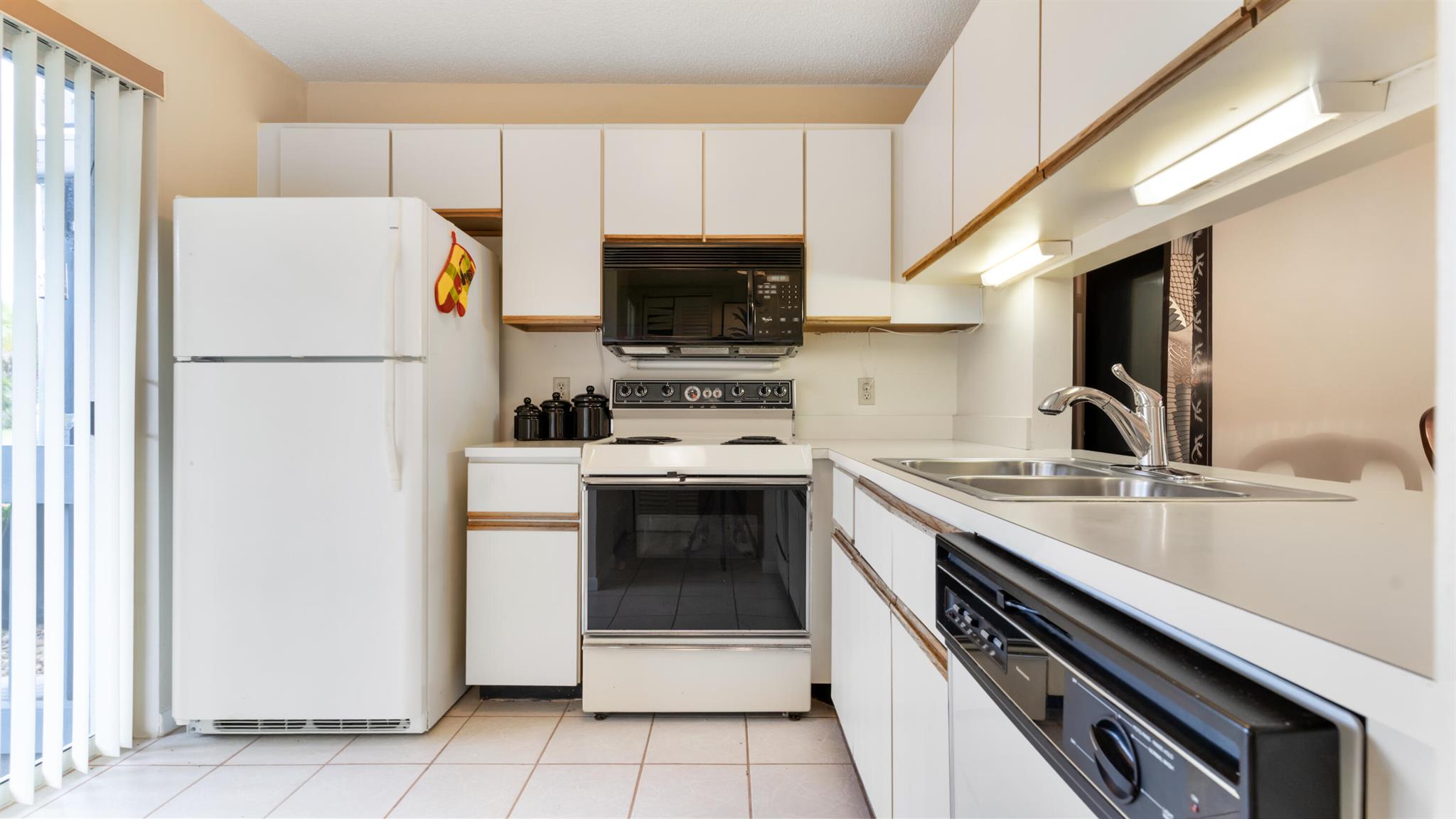 Homes for sale in Jensen Beach, FL | 1481 Ne 14Th Court #U-3, Jensen Beach, FL 34957 | MLS# R11111519