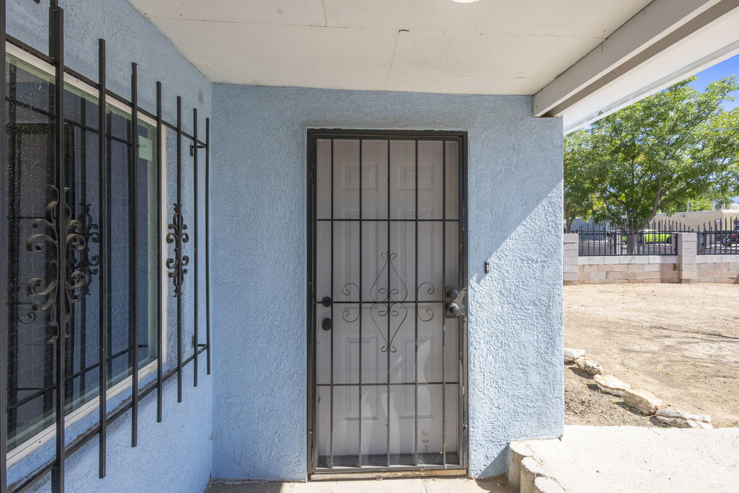 Homes for sale in Albuquerque, NM | 325 Rhode Island St Ne, Albuquerque, NM 87108 | MLS# 1088721