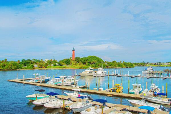 Marina At The Bluffs Cond