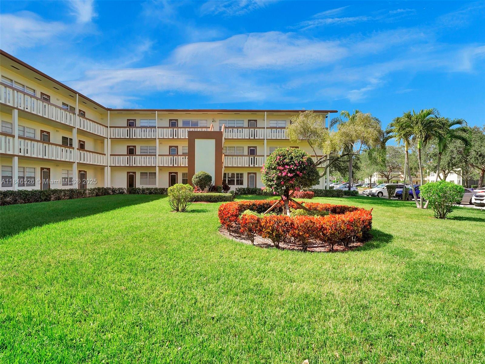 Mansfield At Century Vill