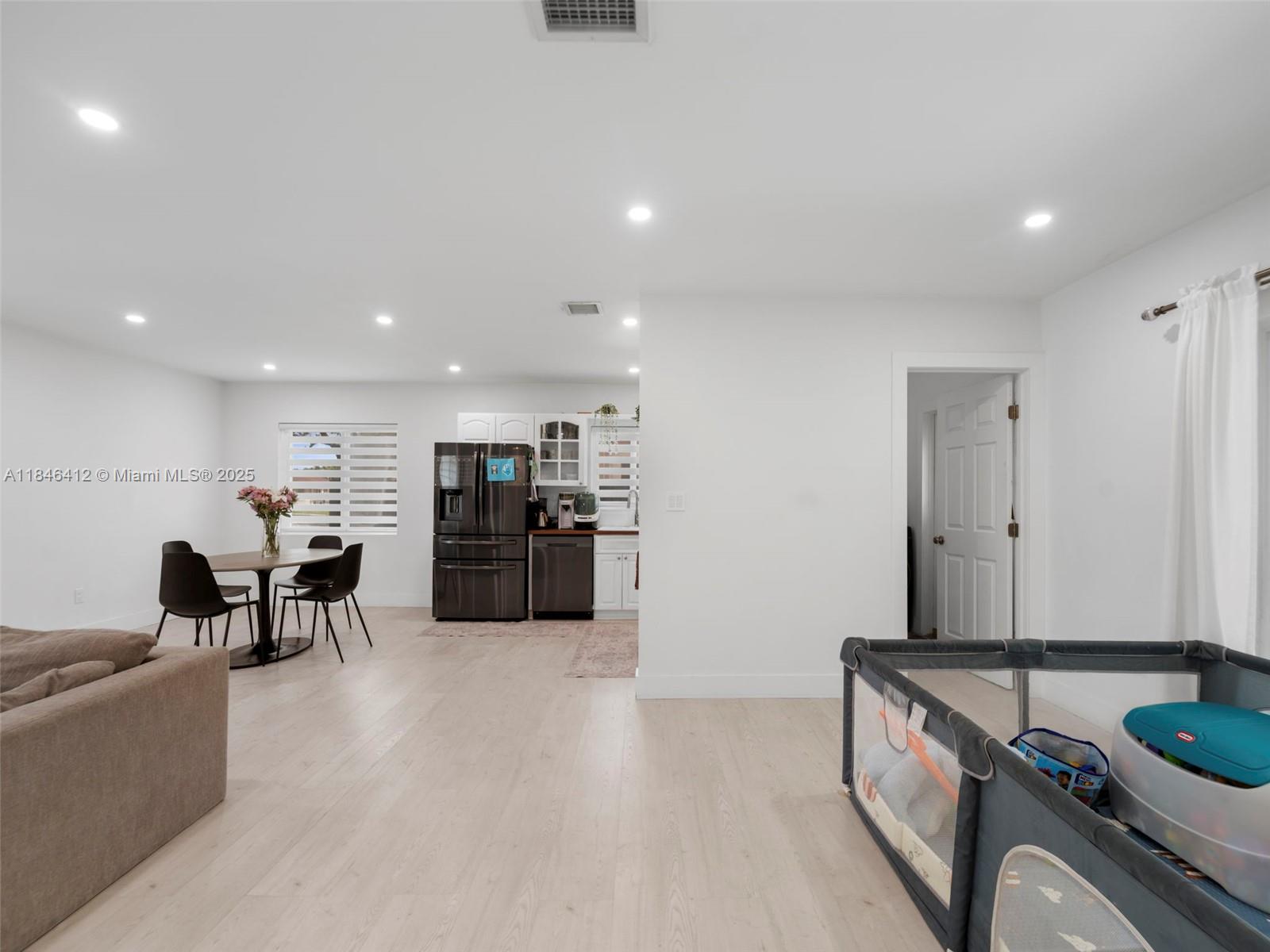 Homes for sale in Miami, FL | 5203 Sw 128Th Pl, Miami, FL 33175 | MLS# A11846412