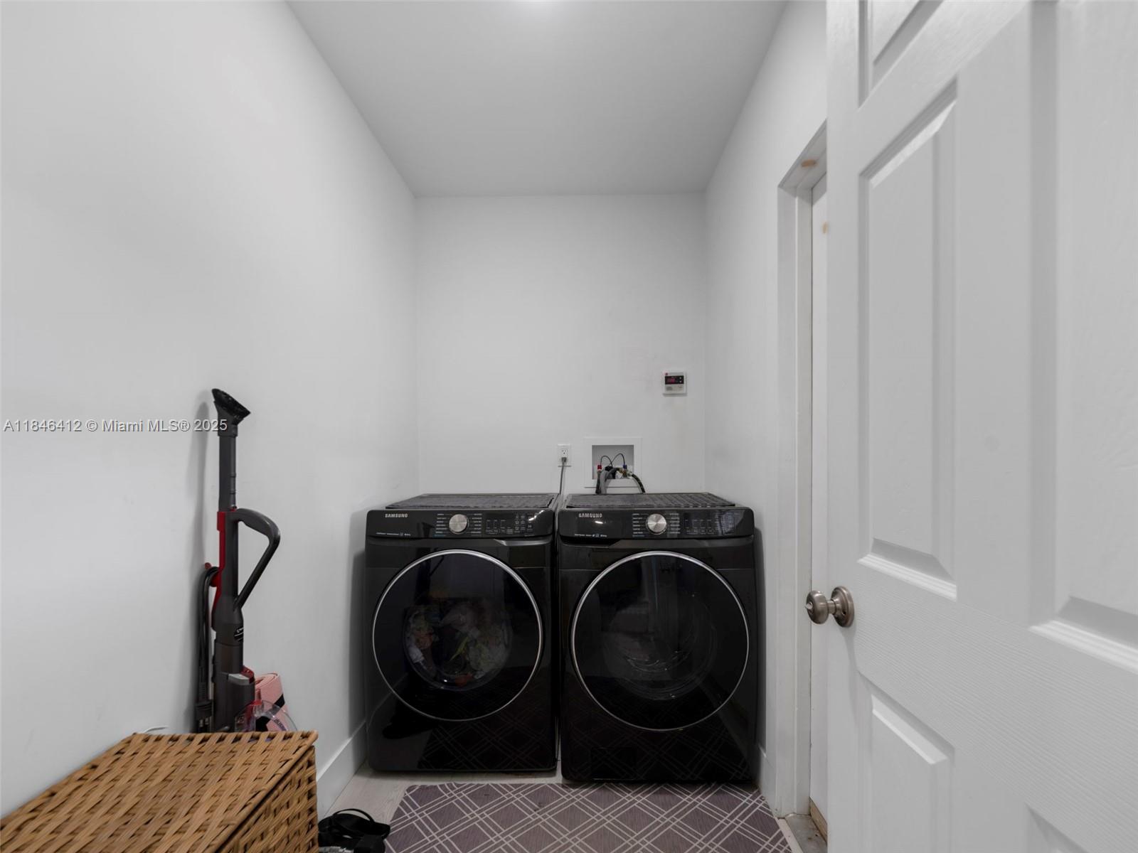 Homes for sale in Miami, FL | 5203 Sw 128Th Pl, Miami, FL 33175 | MLS# A11846412