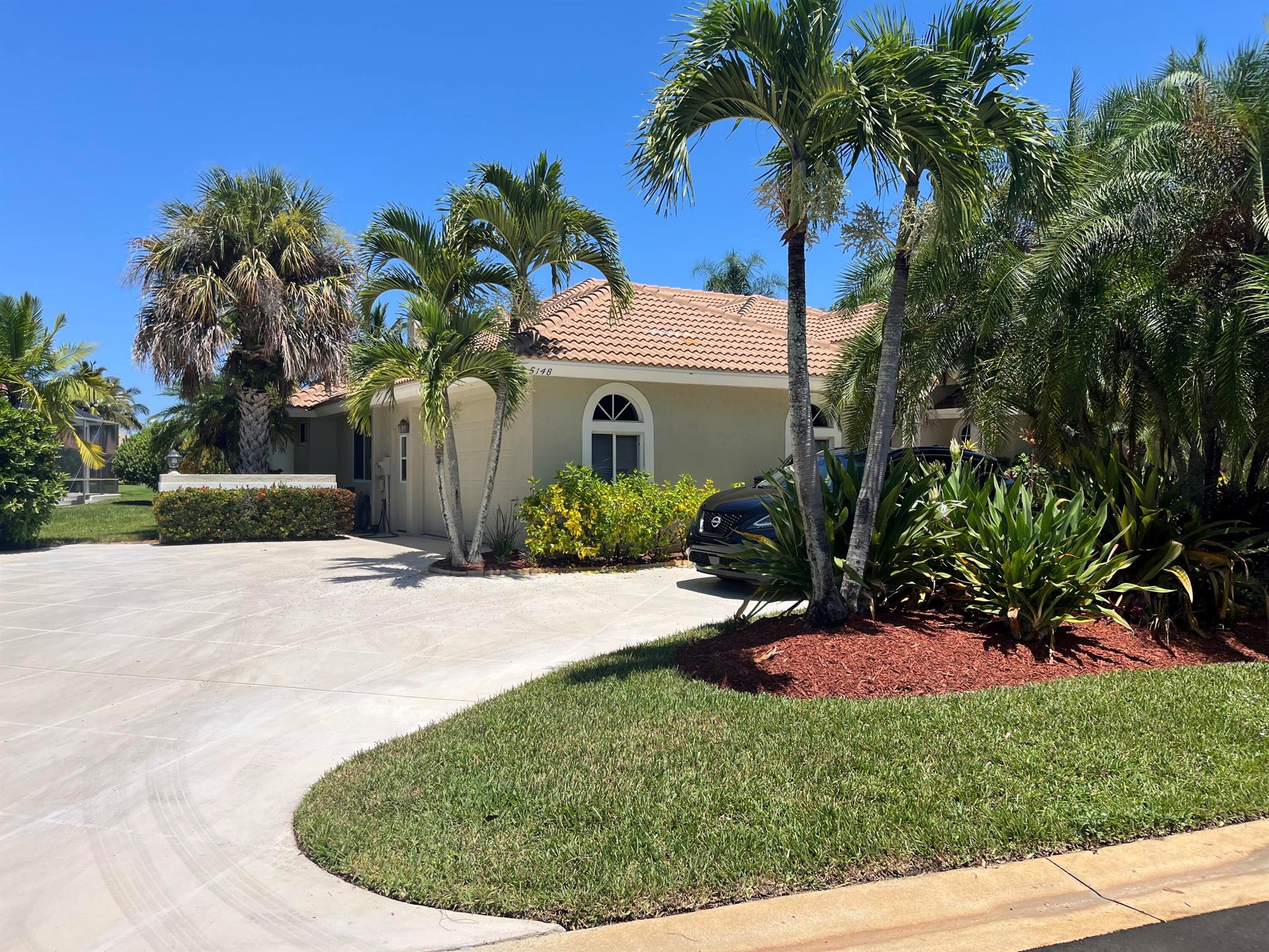 Homes for sale in Hobe Sound, FL | 5148 Se Lost Lake Way, Hobe Sound, FL 33455 | MLS# R11111609