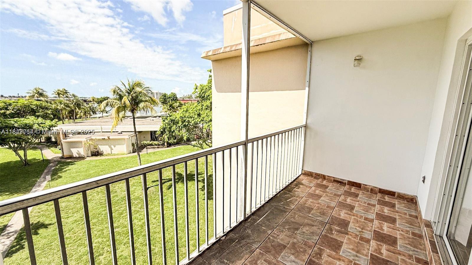 Sixth Horizons Condo