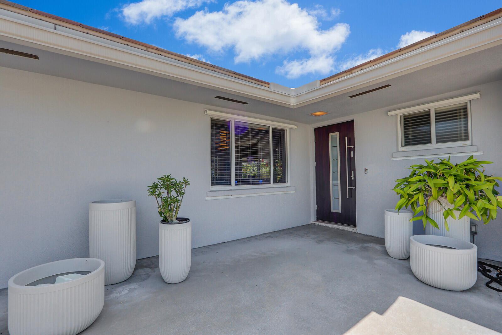 Homes for sale in Palm Beach Gardens, FL | 10046 Dahlia Avenue, Palm Beach Gardens, FL 33410 | MLS# R11111642