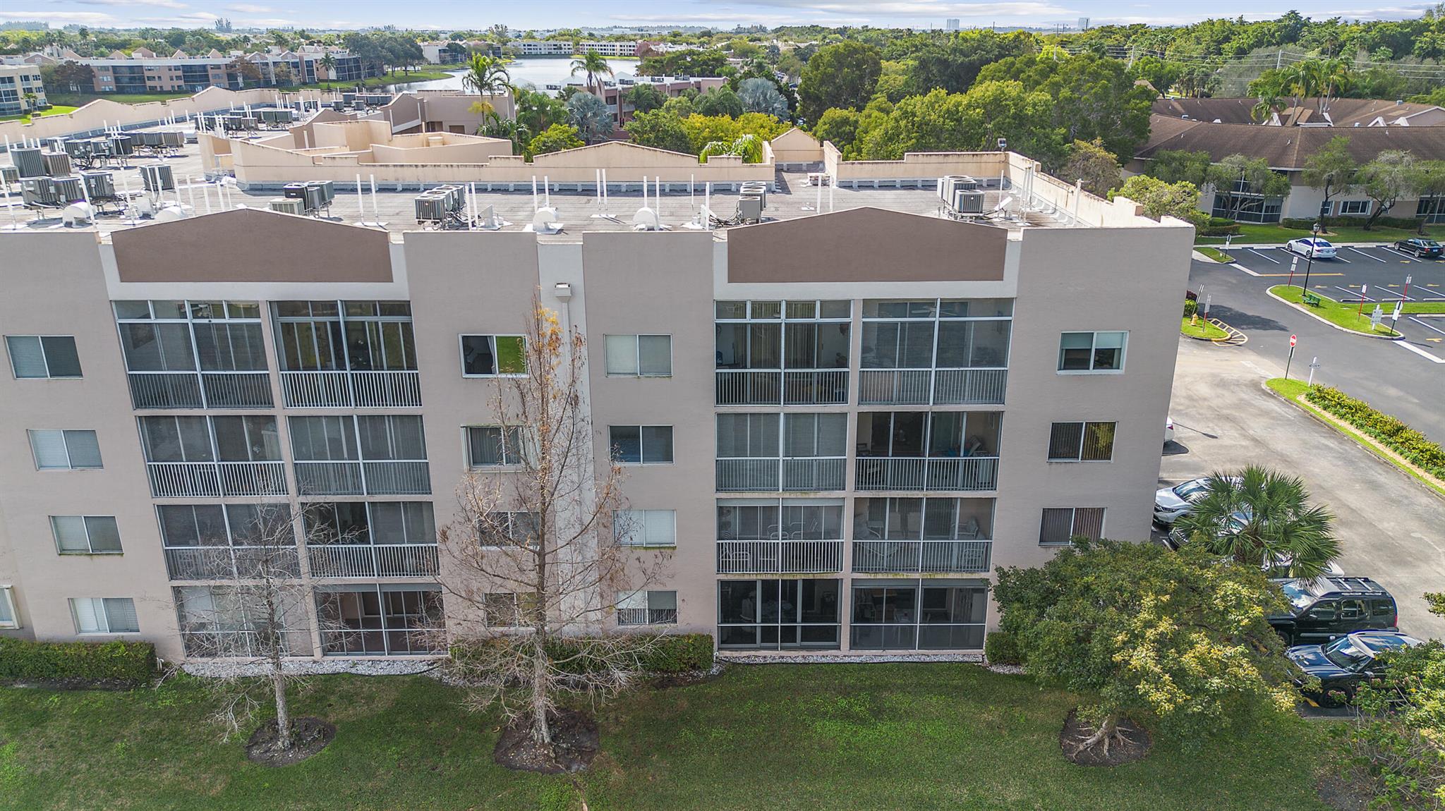 Homes for sale in Tamarac, FL | 7450 Trent Dr #302, Tamarac, FL 33321 | MLS# R11111652