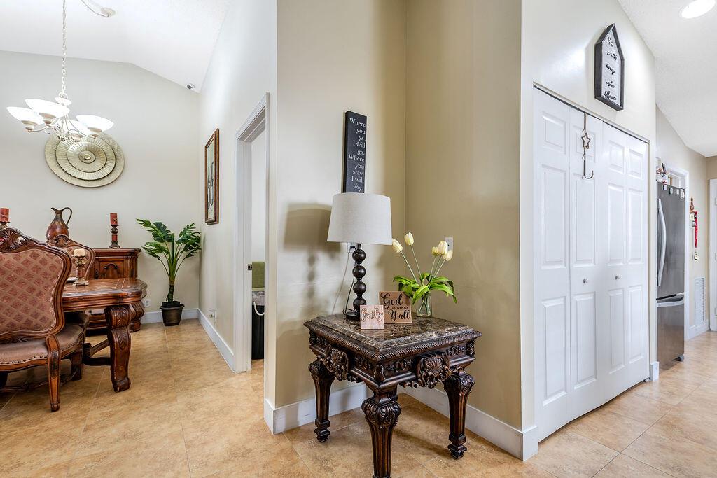 Homes for sale in Greenacres, FL | 1035 Island Manor Dr, Greenacres, FL 33413 | MLS# R11111659