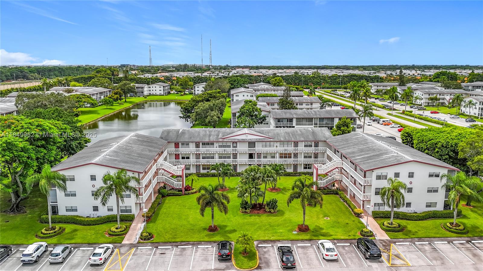 Fanshaw At Century Villag