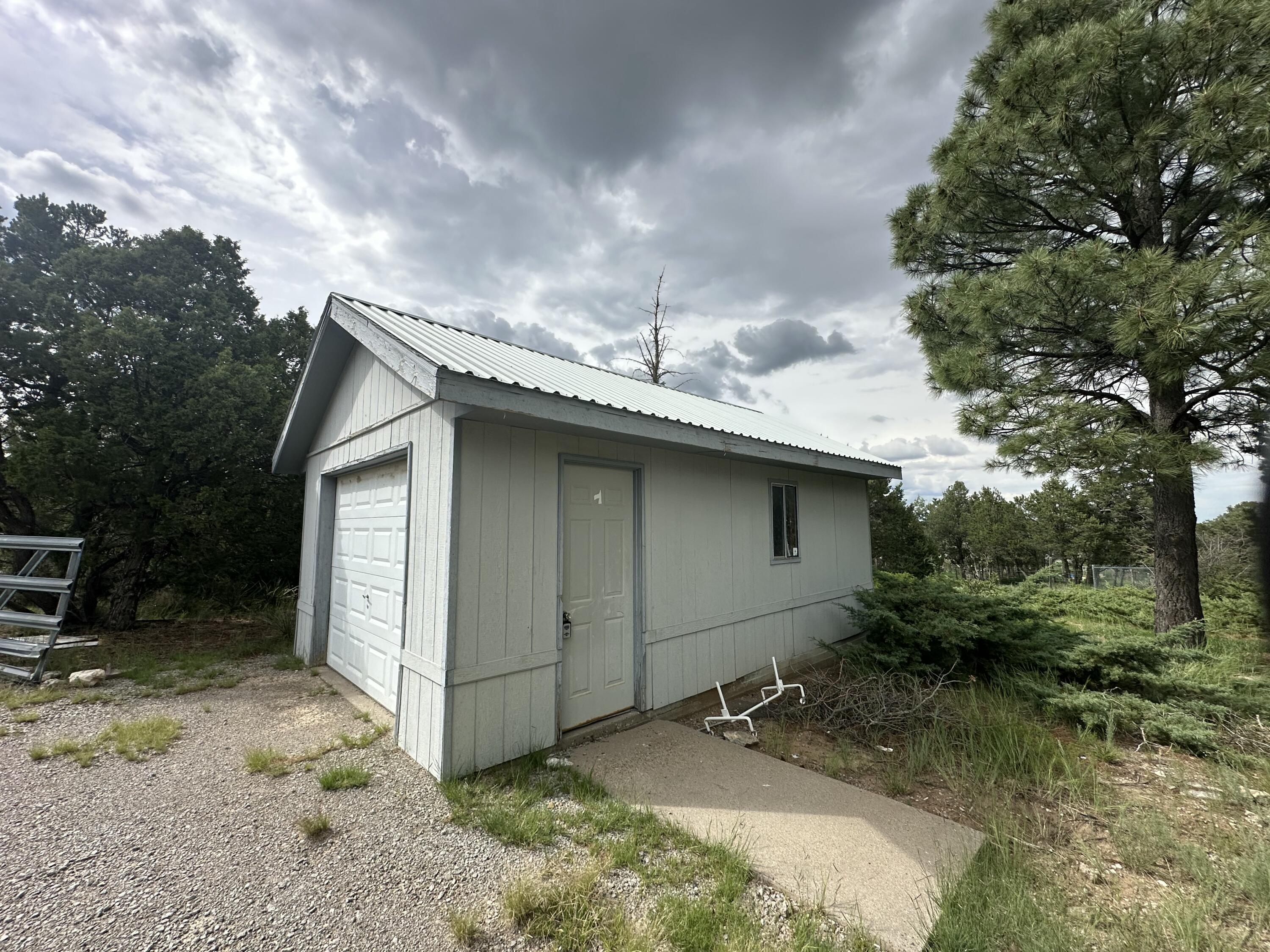 Homes for sale in Tijeras, NM | 10498 Nm - 337, Tijeras, NM 87059 | MLS# 1088765