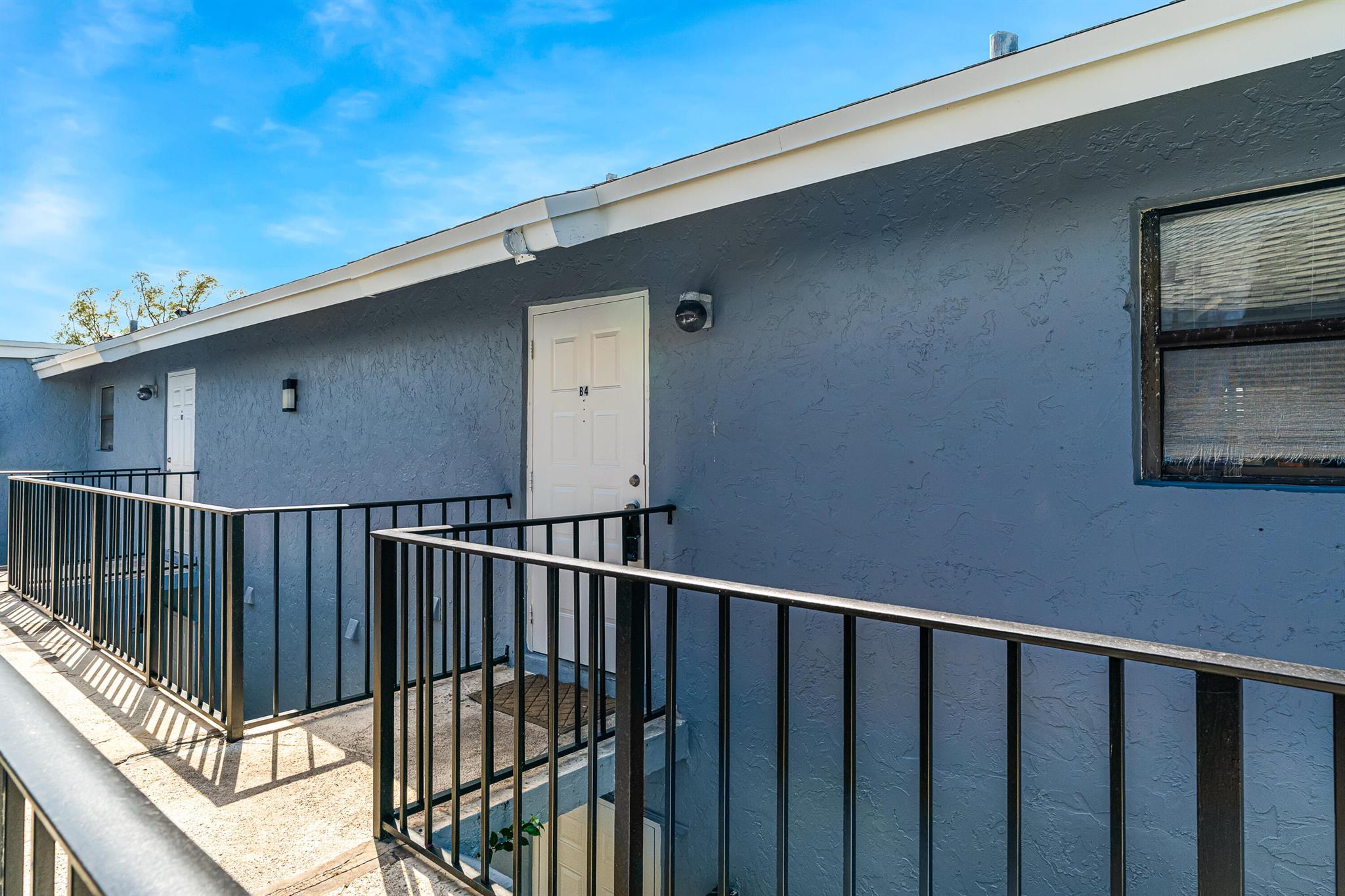 Homes for sale in Delray Beach, FL | 2291 Linton Ridge Circle #B4, Delray Beach, FL 33444 | MLS# R11111770