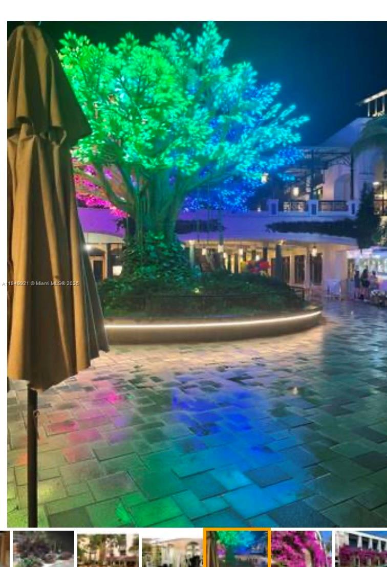 Courtyards In Cityplace C