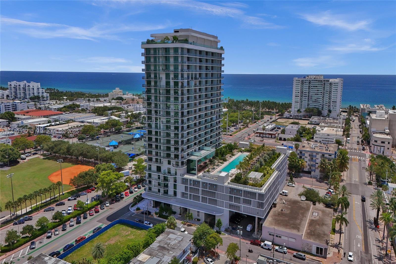 Condo for Sale in Miami Beach, FL