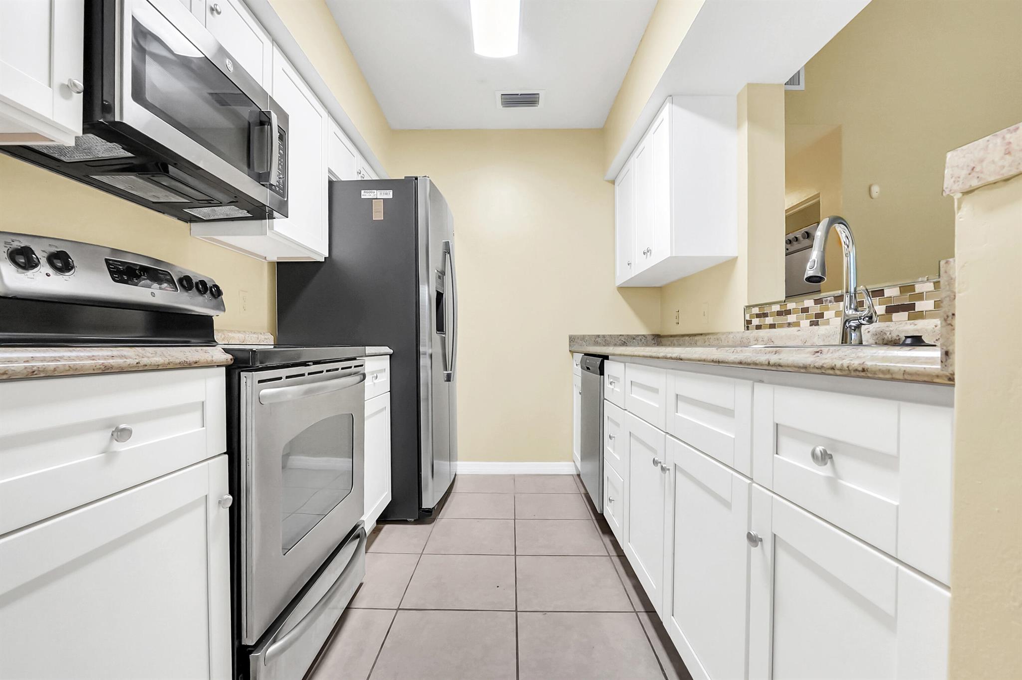 Homes for sale in Boynton Beach, FL | 815 W Boynton Beach Boulevard #8-205, Boynton Beach, FL 33426 | MLS# R11111842