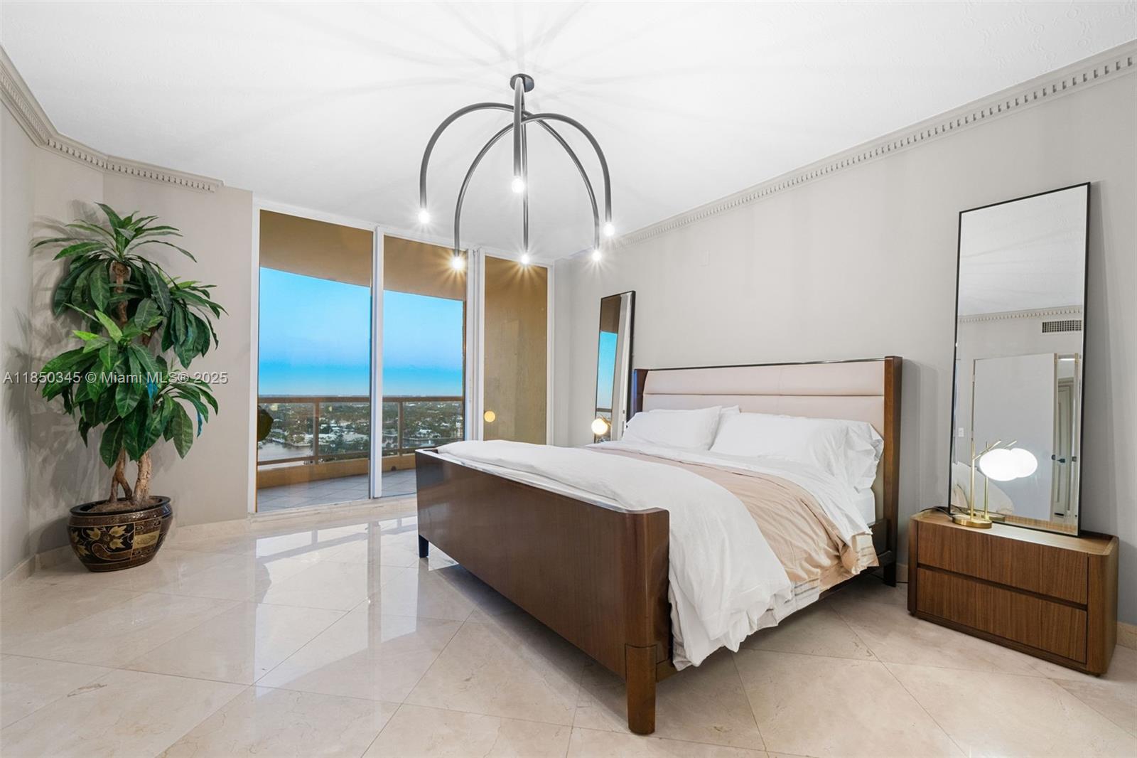 2100 N Ocean Blvd #18D, Fort Lauderdale FL 33305