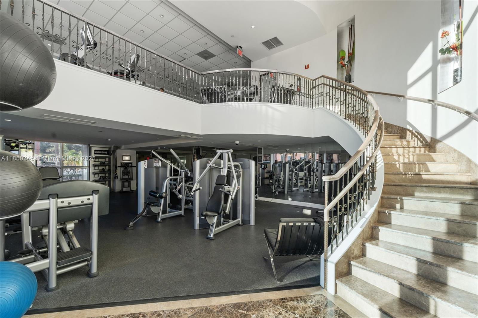 2100 N Ocean Blvd #18D, Fort Lauderdale FL 33305