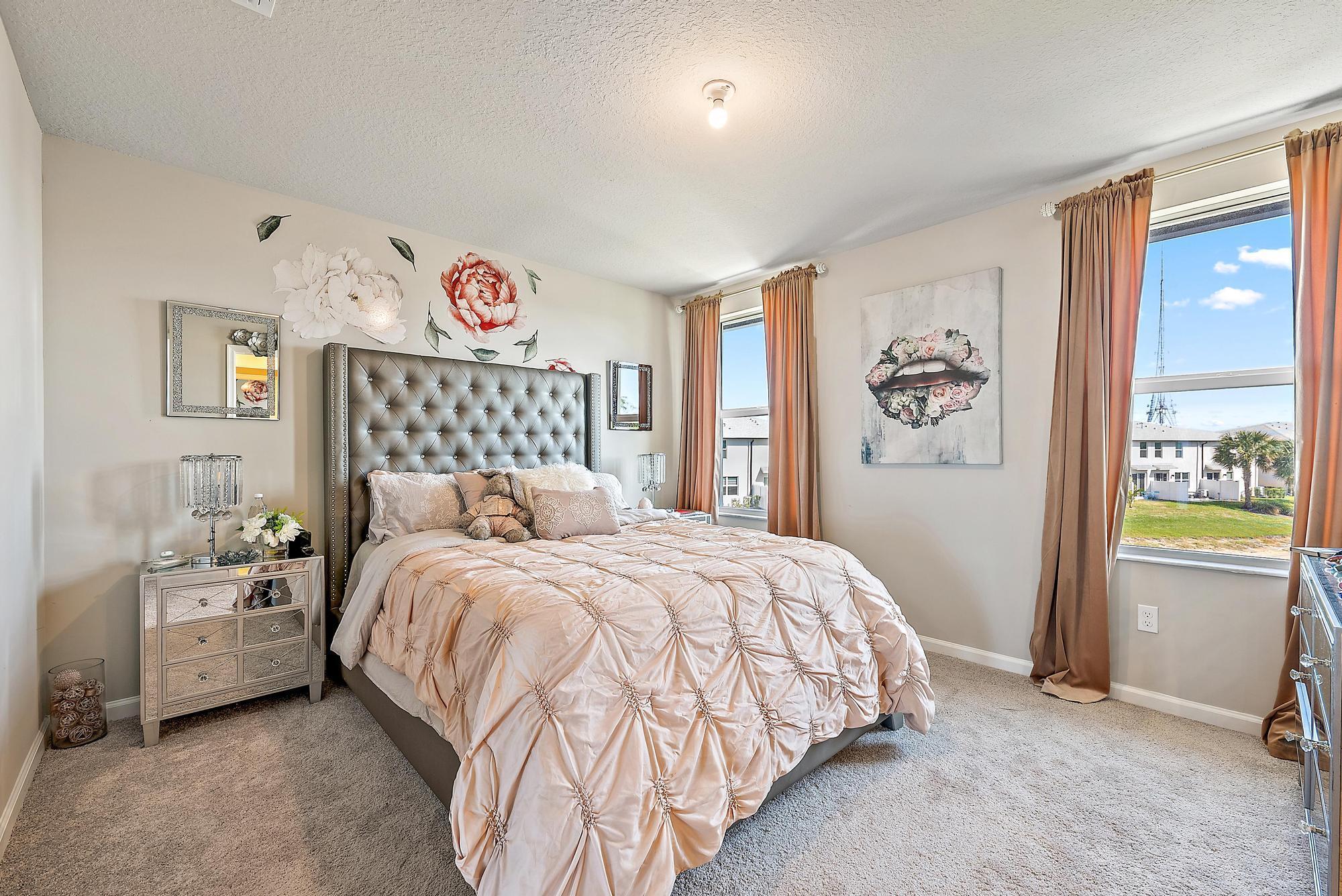 Homes for sale in Mangonia Park, FL | 5646 Enclave Dr, Mangonia Park, FL 33407 | MLS# R11111909