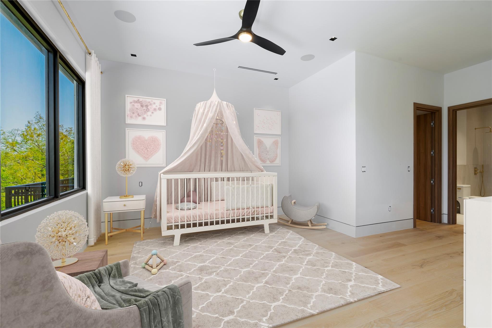 Second Bedroom En Suite