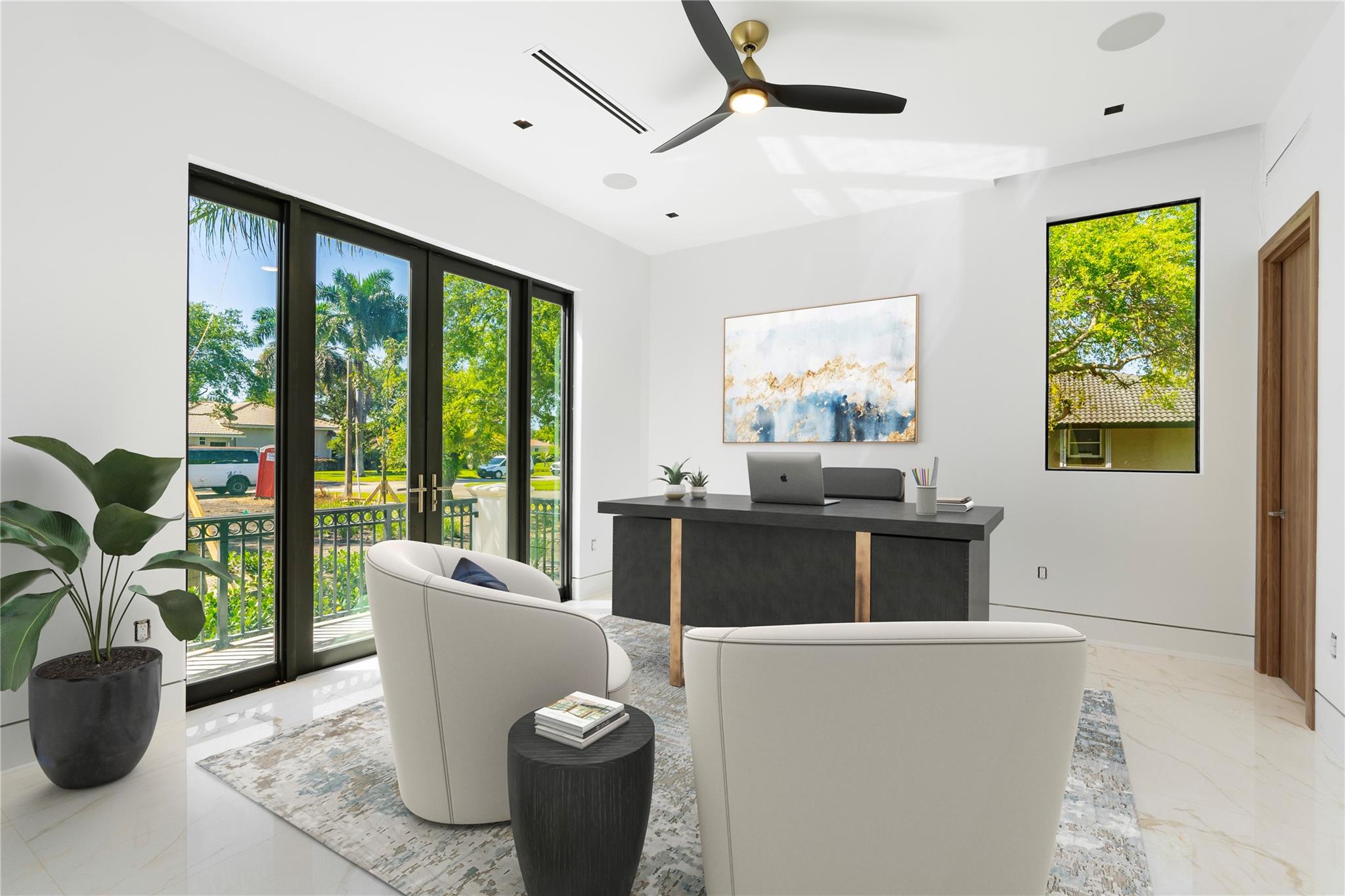 Den/Office/6th Bedroom with Balcony