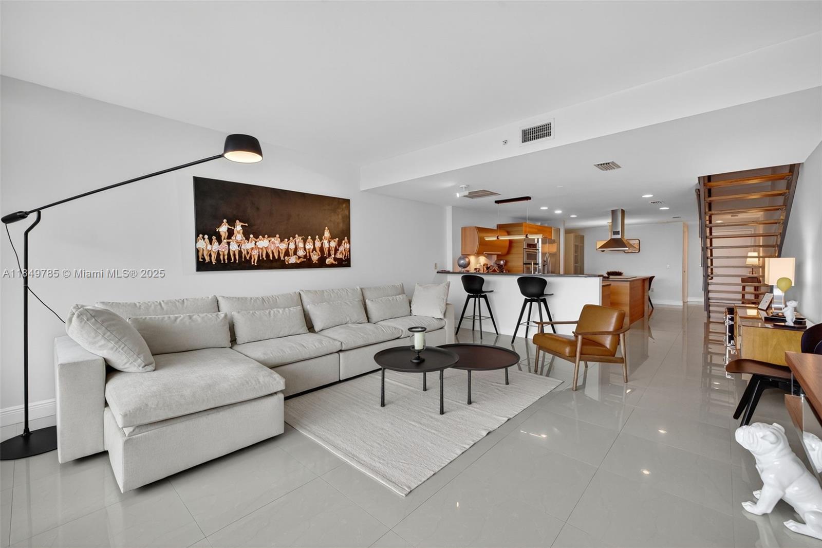 2950 NE 188th St #446, Aventura FL 33180