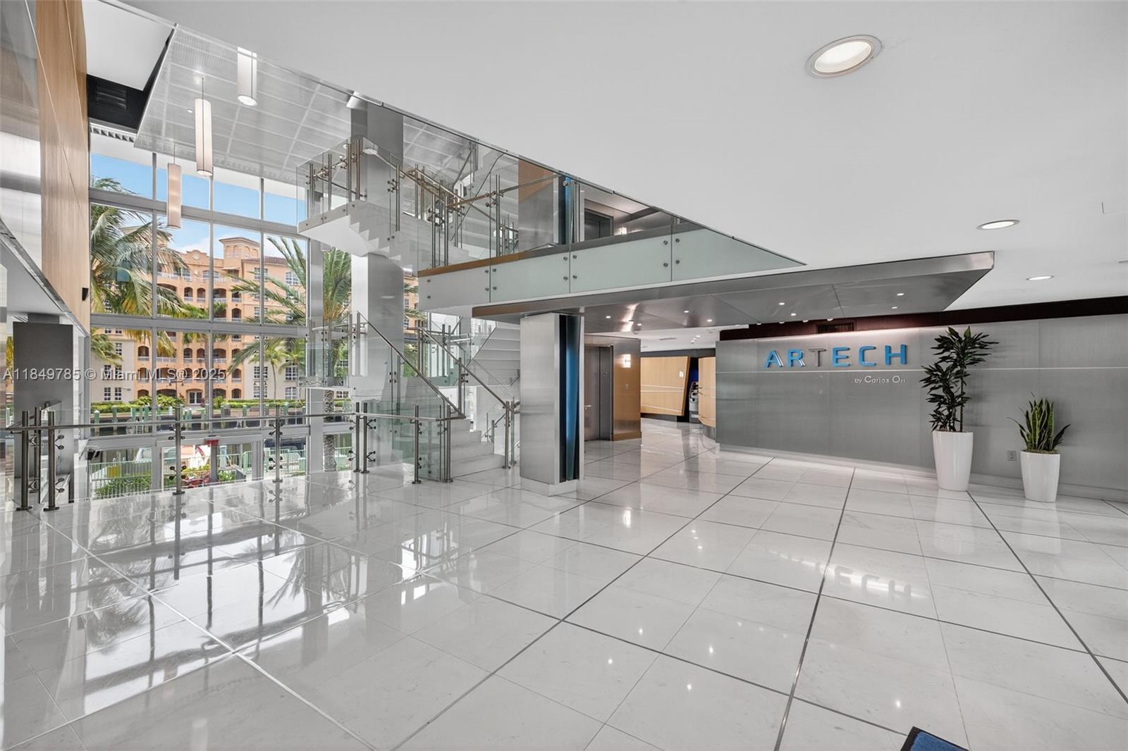 2950 NE 188th St #446, Aventura FL 33180