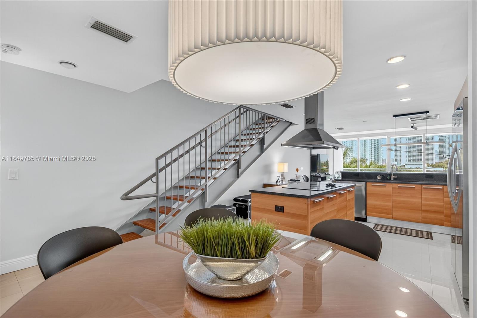 2950 NE 188th St #446, Aventura FL 33180