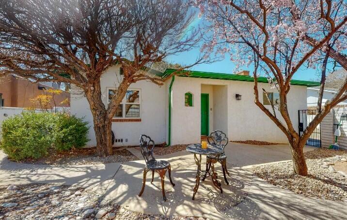 Homes for sale in Albuquerque, NM | 1604 San Patricio Ave Sw, Albuquerque, NM 87104 | MLS# 1088811