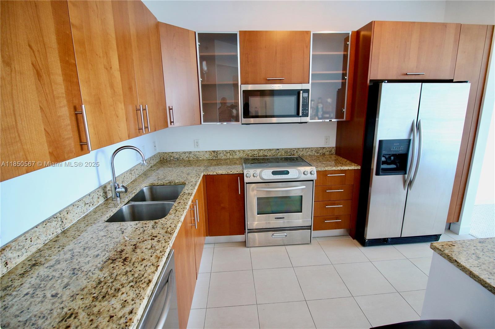 Ocean Marine Yacht Club C