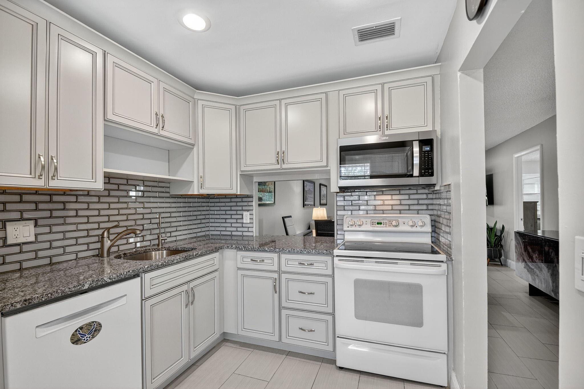 Golden Lakes Village