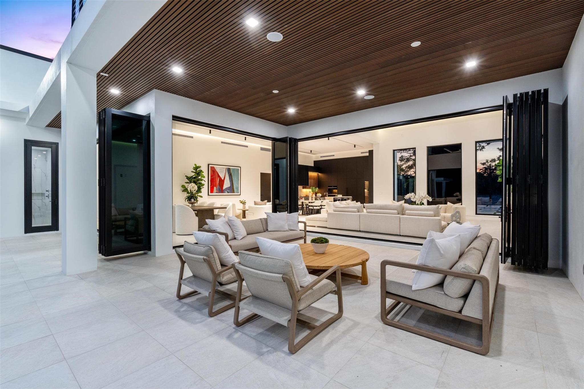 Accordion Impact Sliders