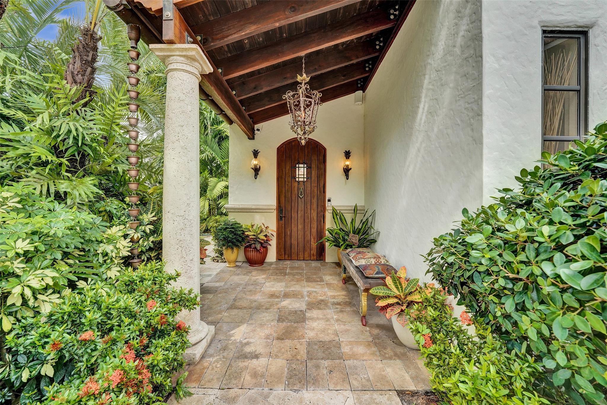 Homes for sale in Fort Lauderdale, FL | 2321 Sw 26Th Ave, Fort Lauderdale, FL 33312 | MLS# F10517956