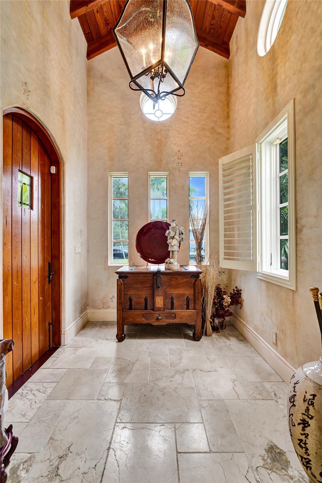 Homes for sale in Fort Lauderdale, FL | 2321 Sw 26Th Ave, Fort Lauderdale, FL 33312 | MLS# F10517956