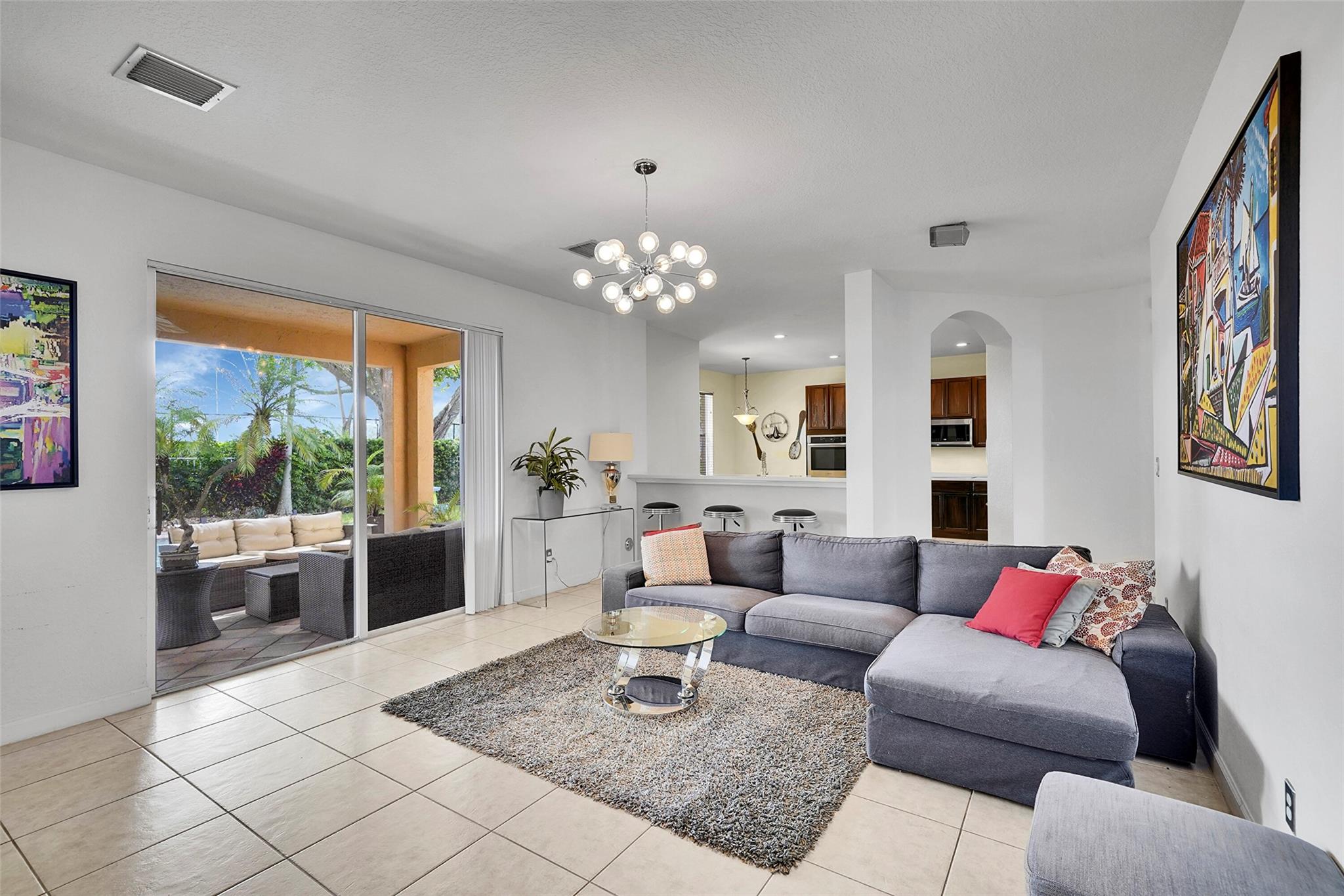 Isles At Weston 171-40 B