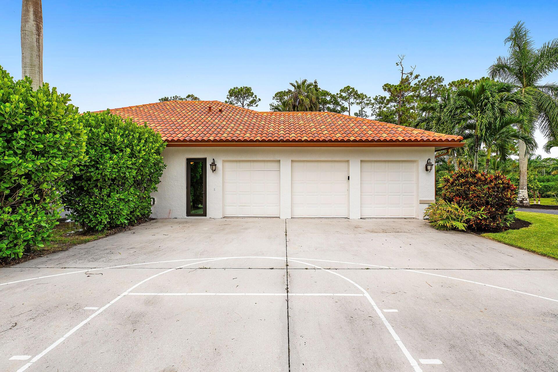 Homes for sale in Lake Worth, FL | 11516 Hawk Hollow, Lake Worth, FL 33449 | MLS# R11112096