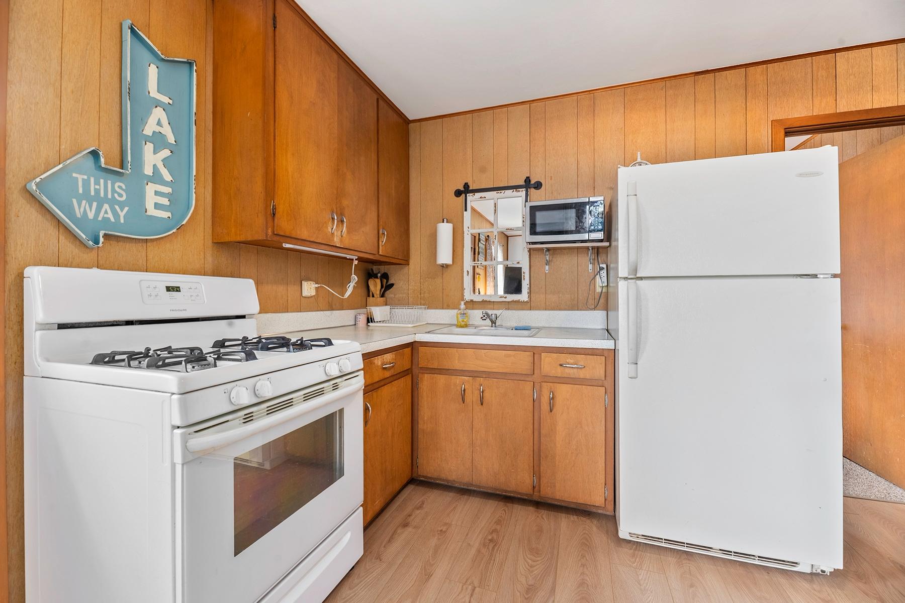 Lake Nokomis Property 1915 Summer Breeze Ln Photo 7