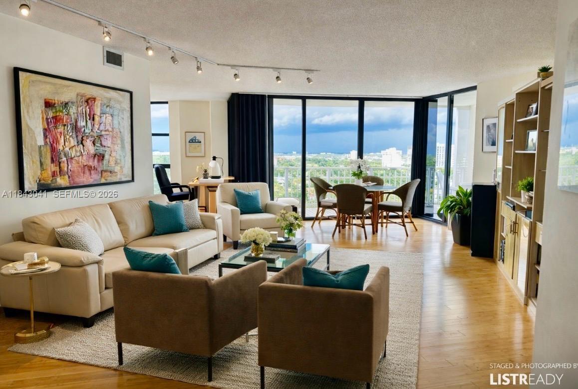 The Towers Of Quayside Co