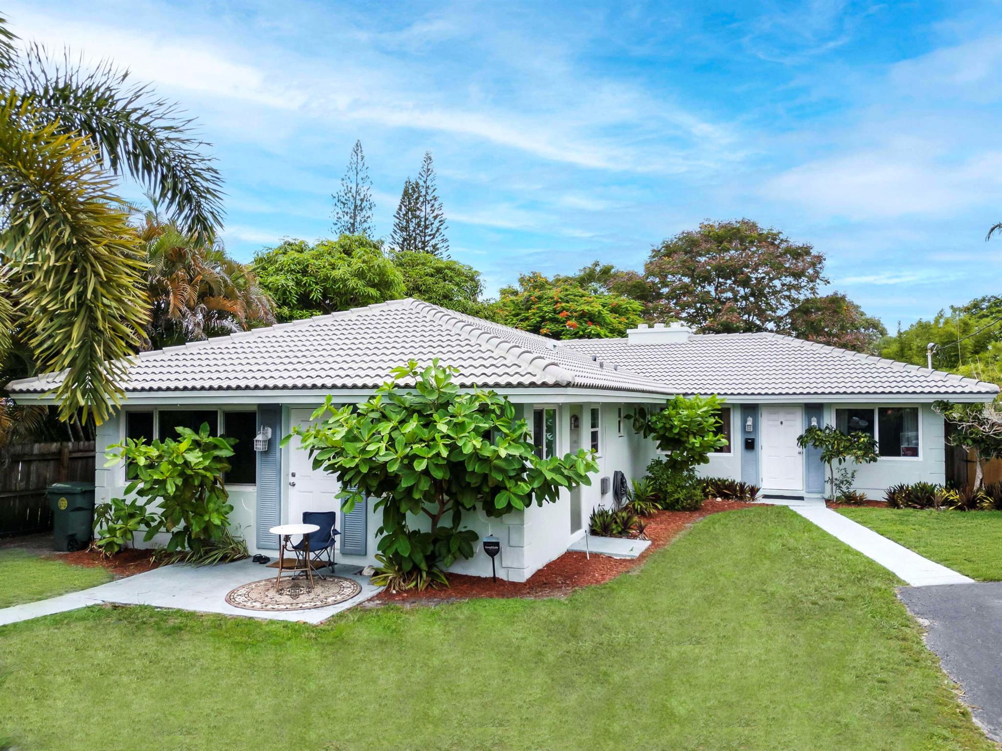 Homes for sale in Oakland Park, FL | 1680 Ne 34th Lane, Oakland Park, FL 33334 | MLS# R11112168