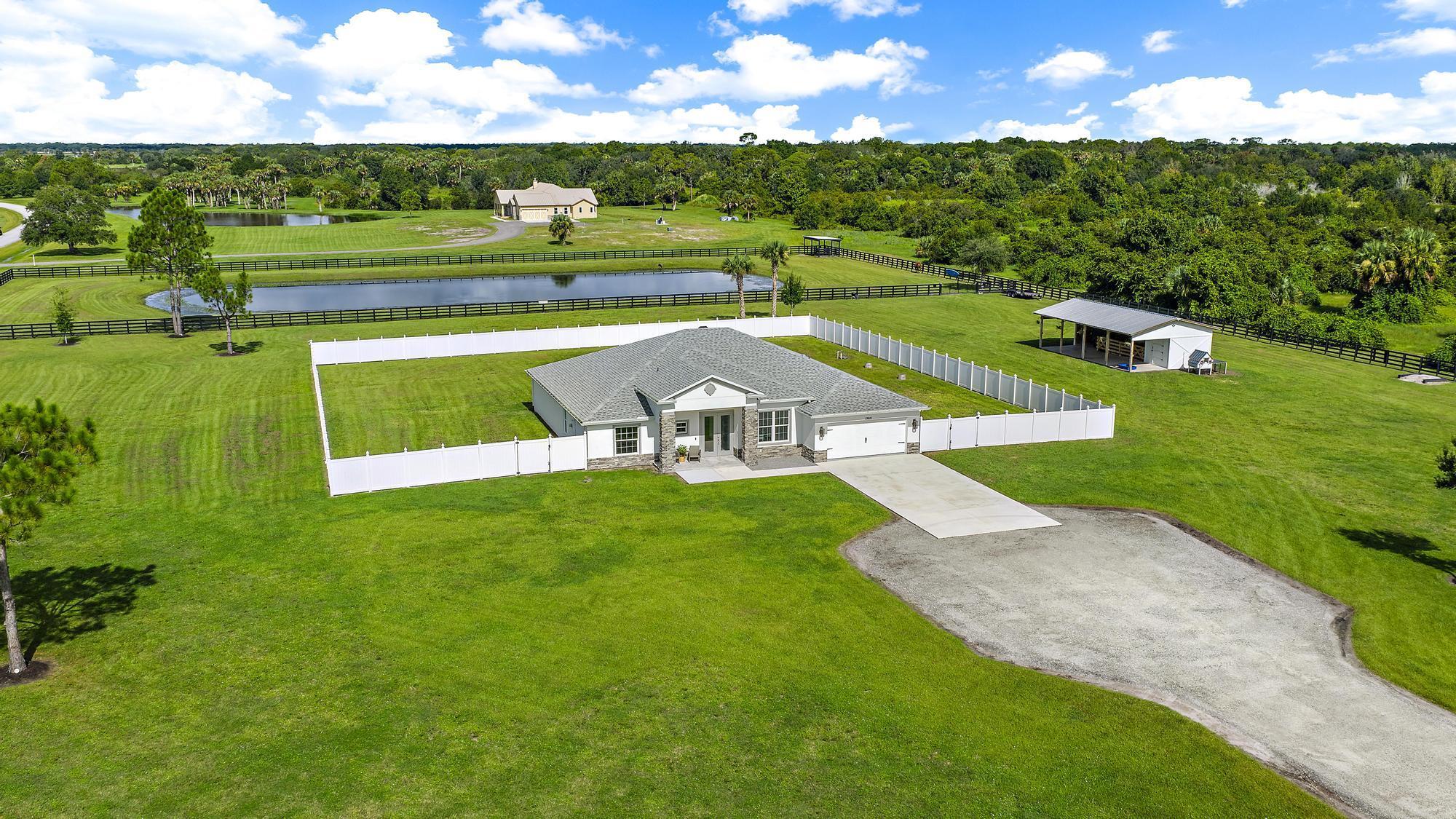 Homes for sale in Okeechobee, FL | 13615 Se 26Th Lane, Okeechobee, FL 34974 | MLS# R11112195