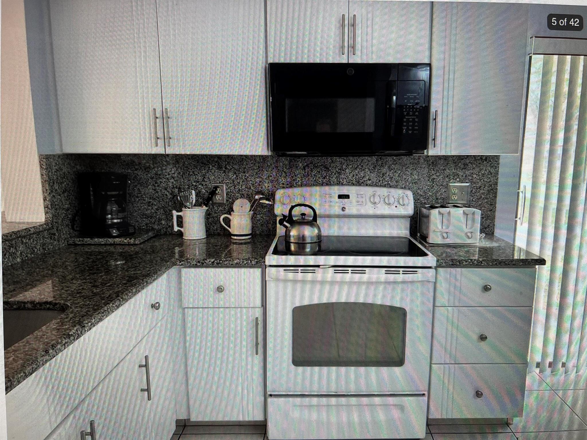 Homes for sale in Boynton Beach, FL | 10915 Palm Lake Avenue #102, Boynton Beach, FL 33437 | MLS# R11112267