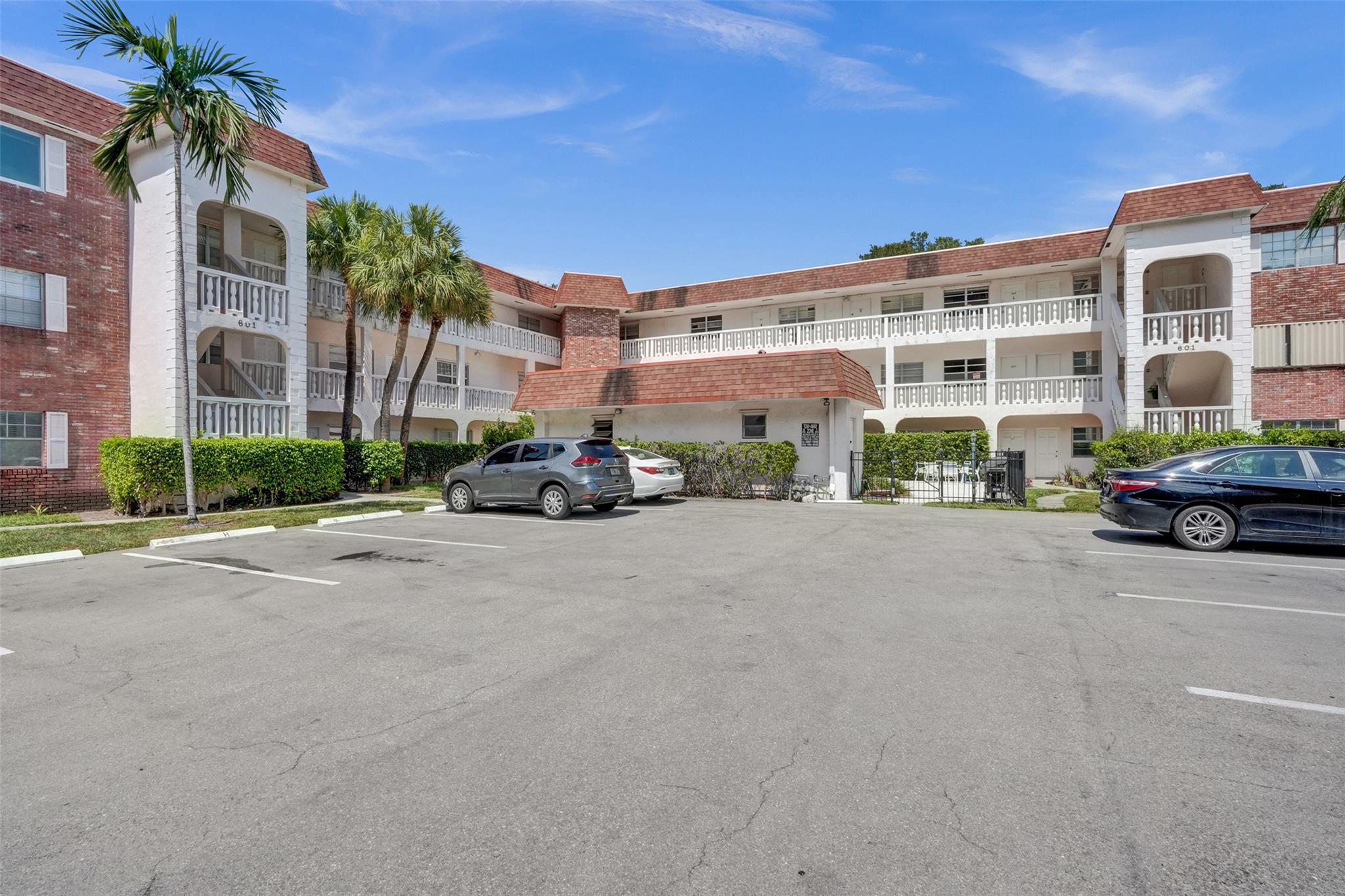 Homes for sale in Fort Lauderdale, FL | 601 Se 5th Ct #309, Fort Lauderdale, FL 33301 | MLS# F10518322