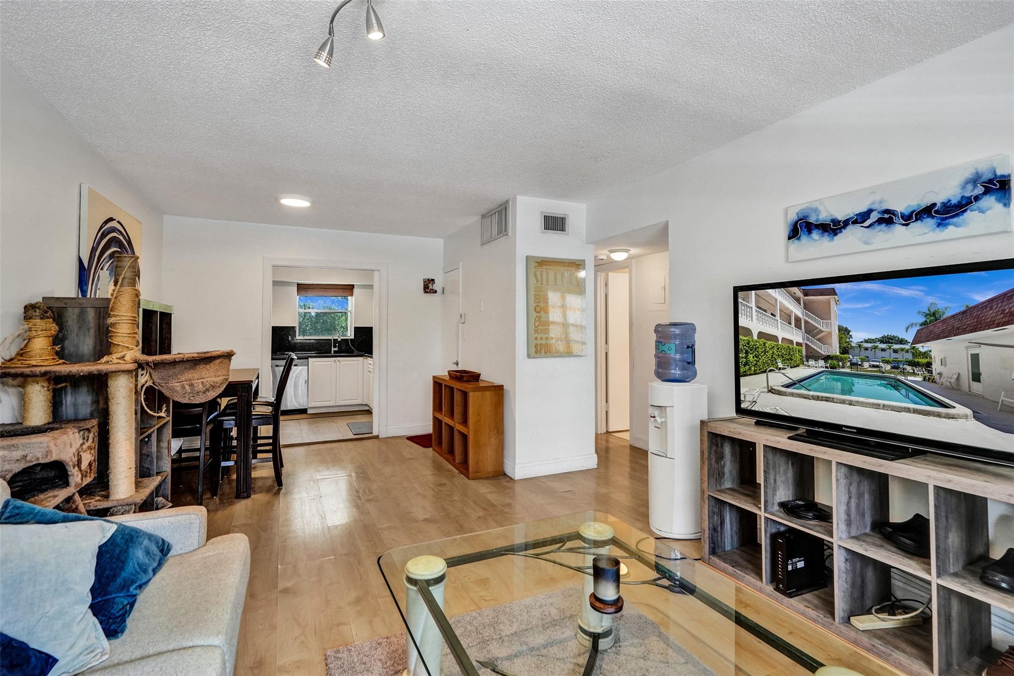 Homes for sale in Fort Lauderdale, FL | 601 Se 5Th Ct #309, Fort Lauderdale, FL 33301 | MLS# F10518322