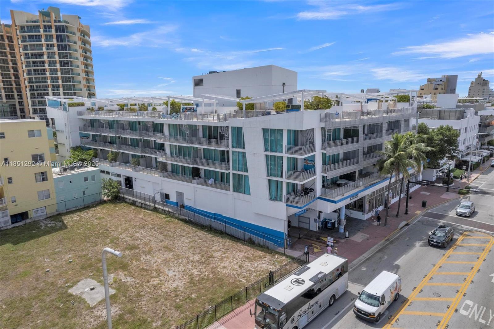 Homes for sale in Miami Beach, FL | 1437 Collins Ave #PH18, Miami Beach, FL 33139 | MLS# A11851292