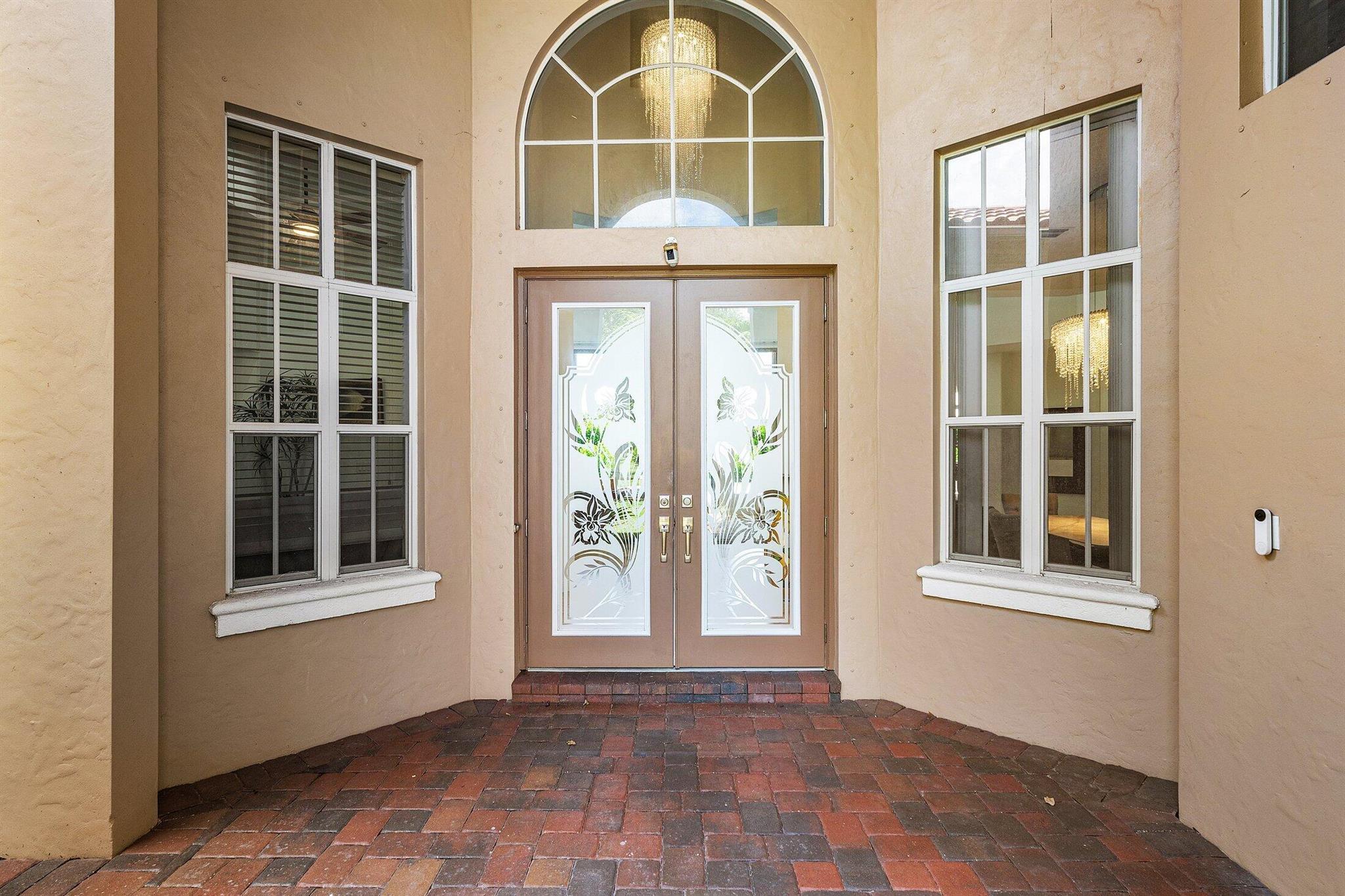 Homes for sale in Lake Worth, FL | 3381 Lago De Talavera, Lake Worth, FL 33467 | MLS# R11112379