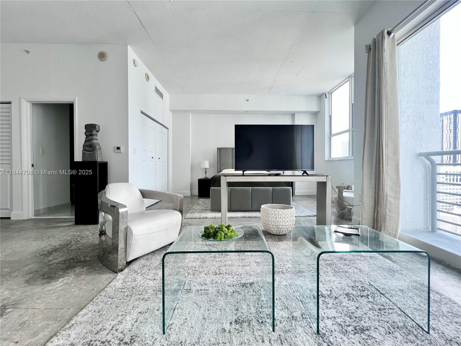 133 NE 2nd Ave #2005, Miami FL 33132