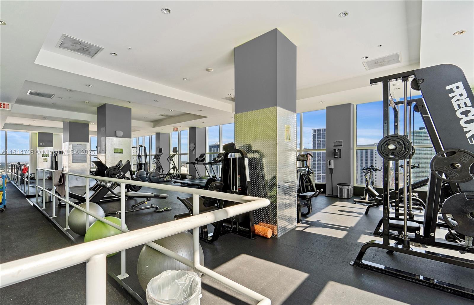 133 NE 2nd Ave #2005, Miami FL 33132