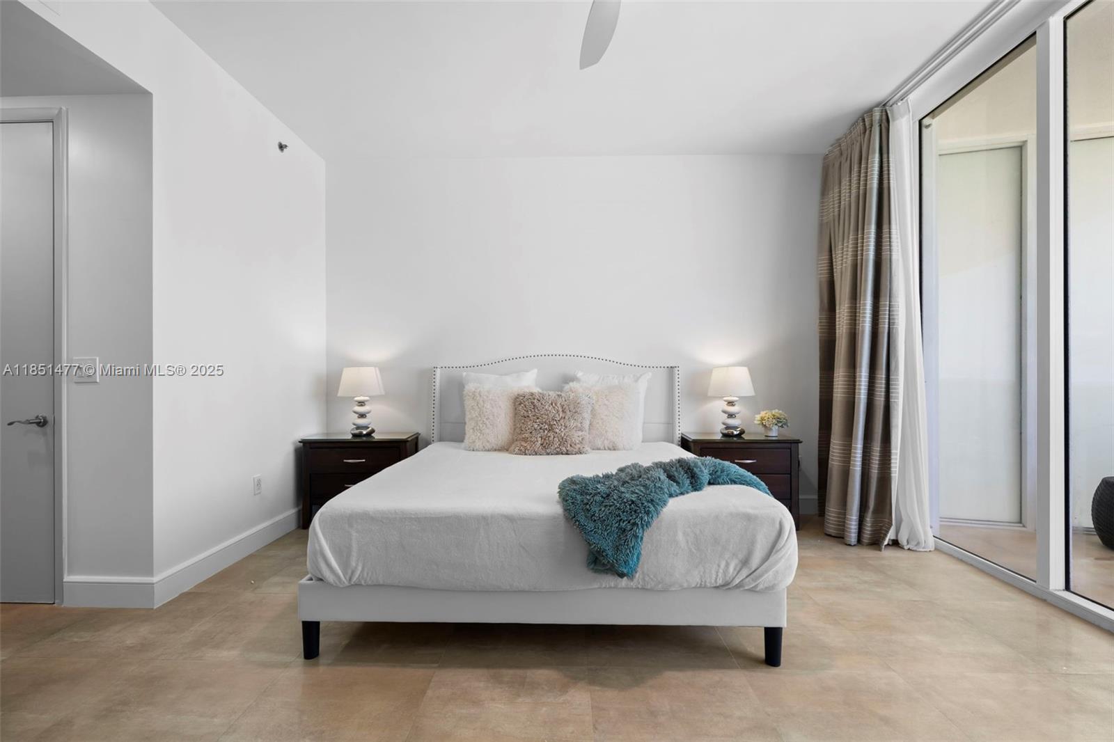 15901 Collins Ave #1502, Sunny Isles Beach FL 33160