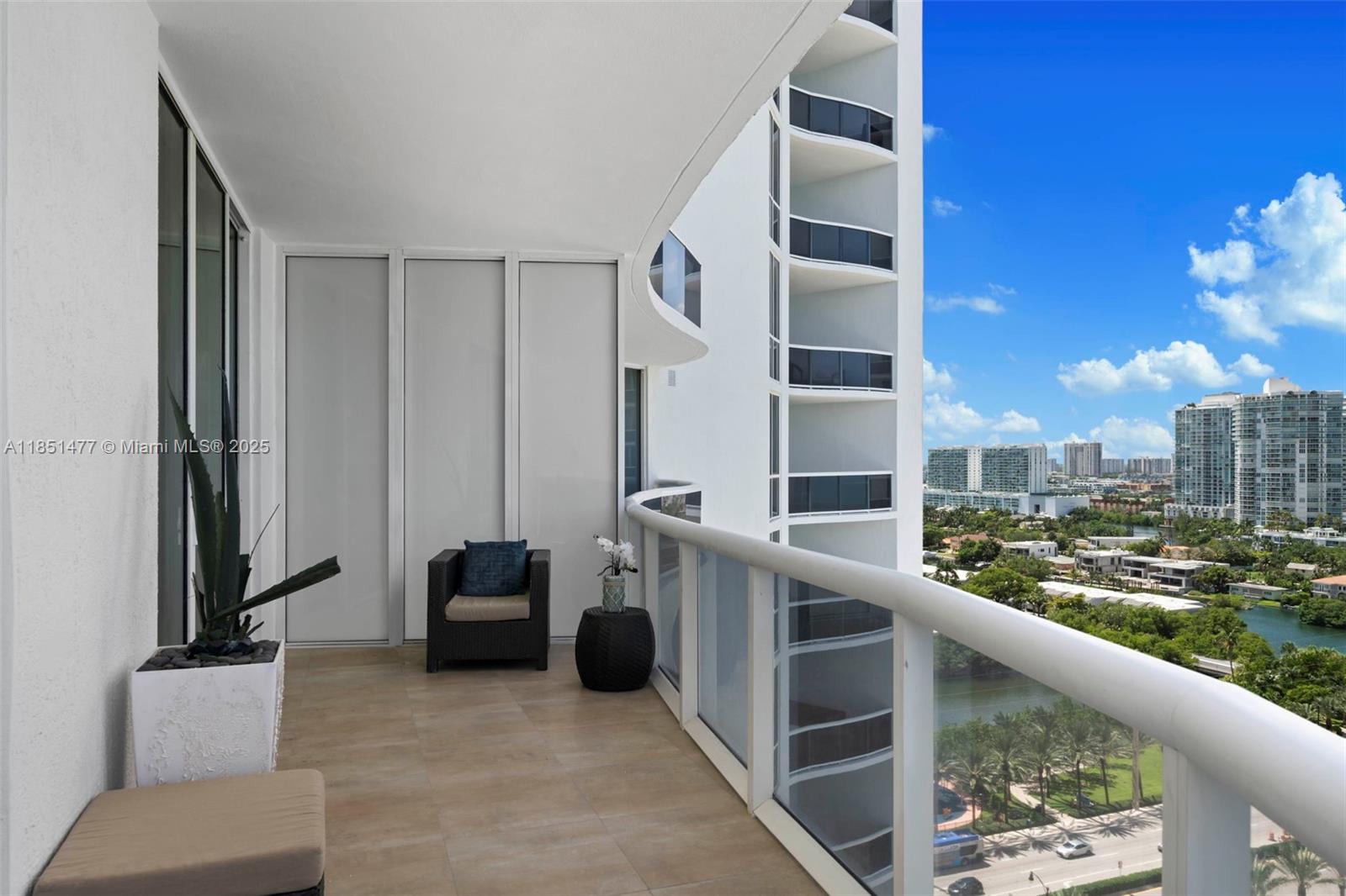 15901 Collins Ave #1502, Sunny Isles Beach FL 33160